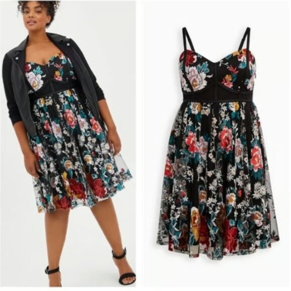 torrid Dresses & Skirts - Torrid floral formal dress